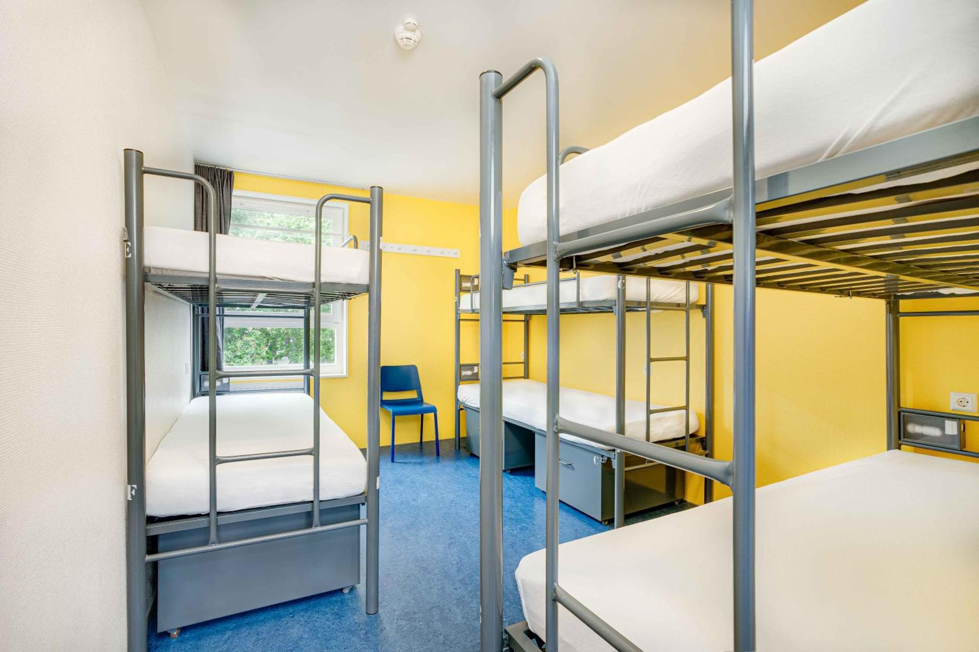 Hans Brinker Hostel Амстердам Екстер'єр фото