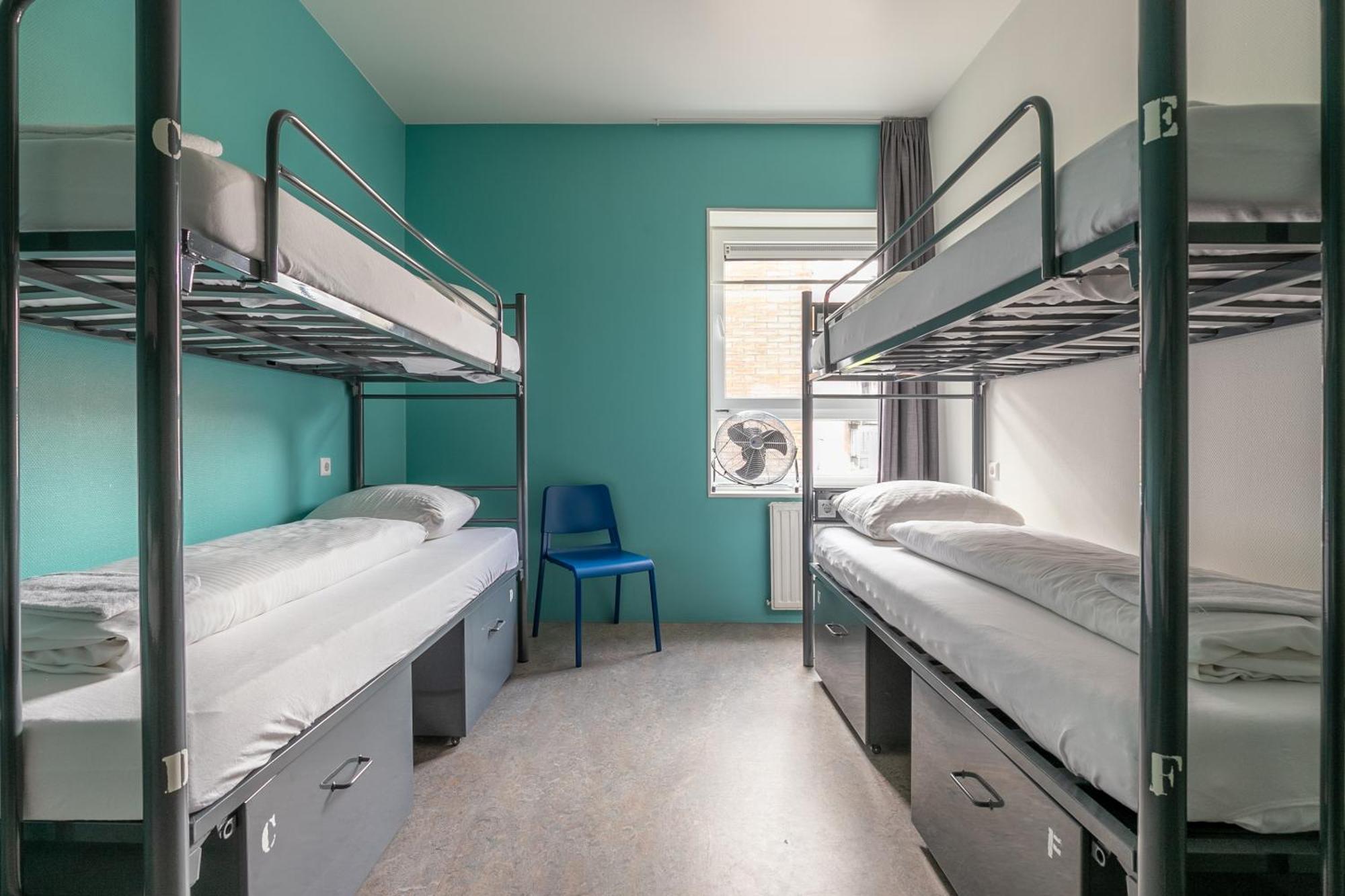 Hans Brinker Hostel Амстердам Екстер'єр фото